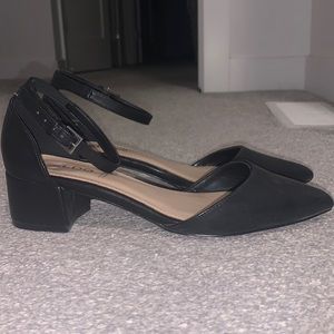 ALDO ZULIAN BLOCK HEELS IN BLACK